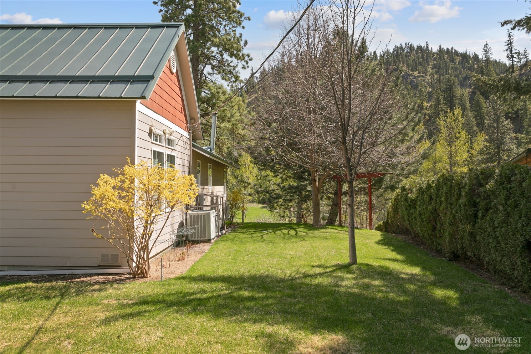 8831 Entiat River Road , Entiat, WA 98822