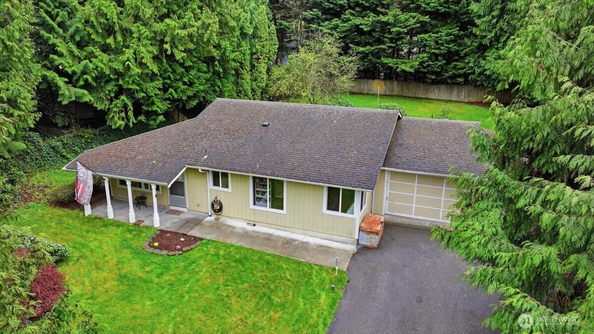 23247 35th Avenue W, Brier, WA 98036