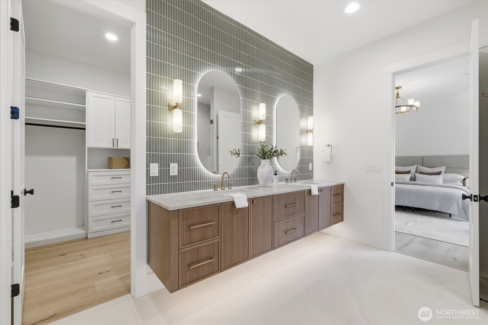 17218 NE Woodinville-Duvall Road , Woodinville, WA 98072