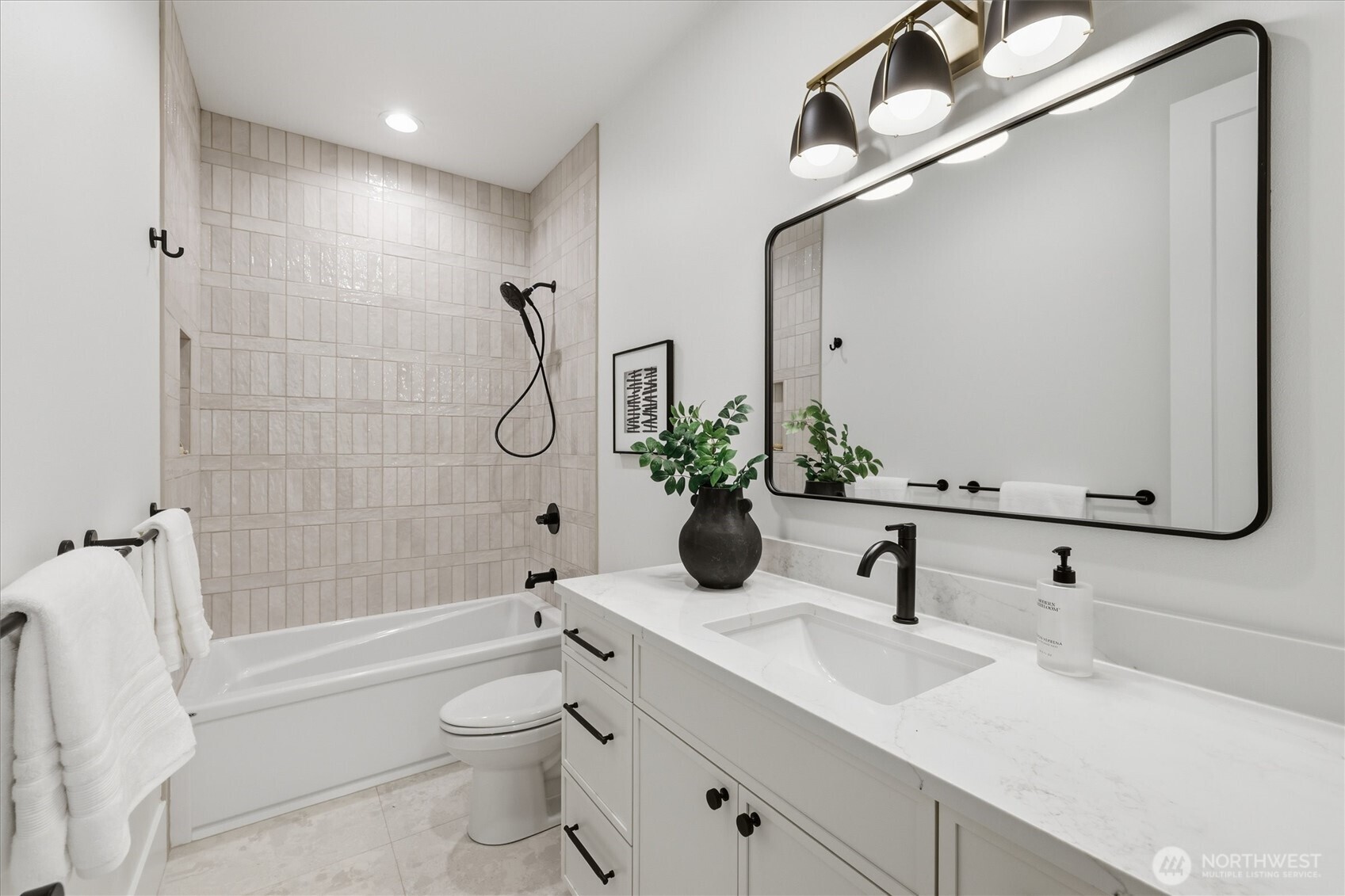 17218 NE Woodinville-Duvall Road , Woodinville, WA 98072