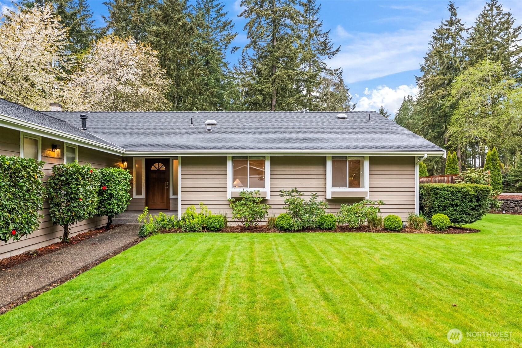 11402 40th Avenue Ct NW, Gig Harbor, WA 98332