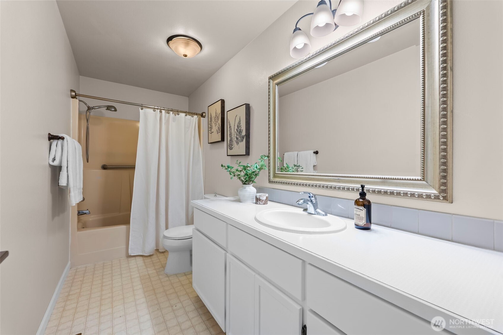 11402 40th Avenue Ct NW, Gig Harbor, WA 98332