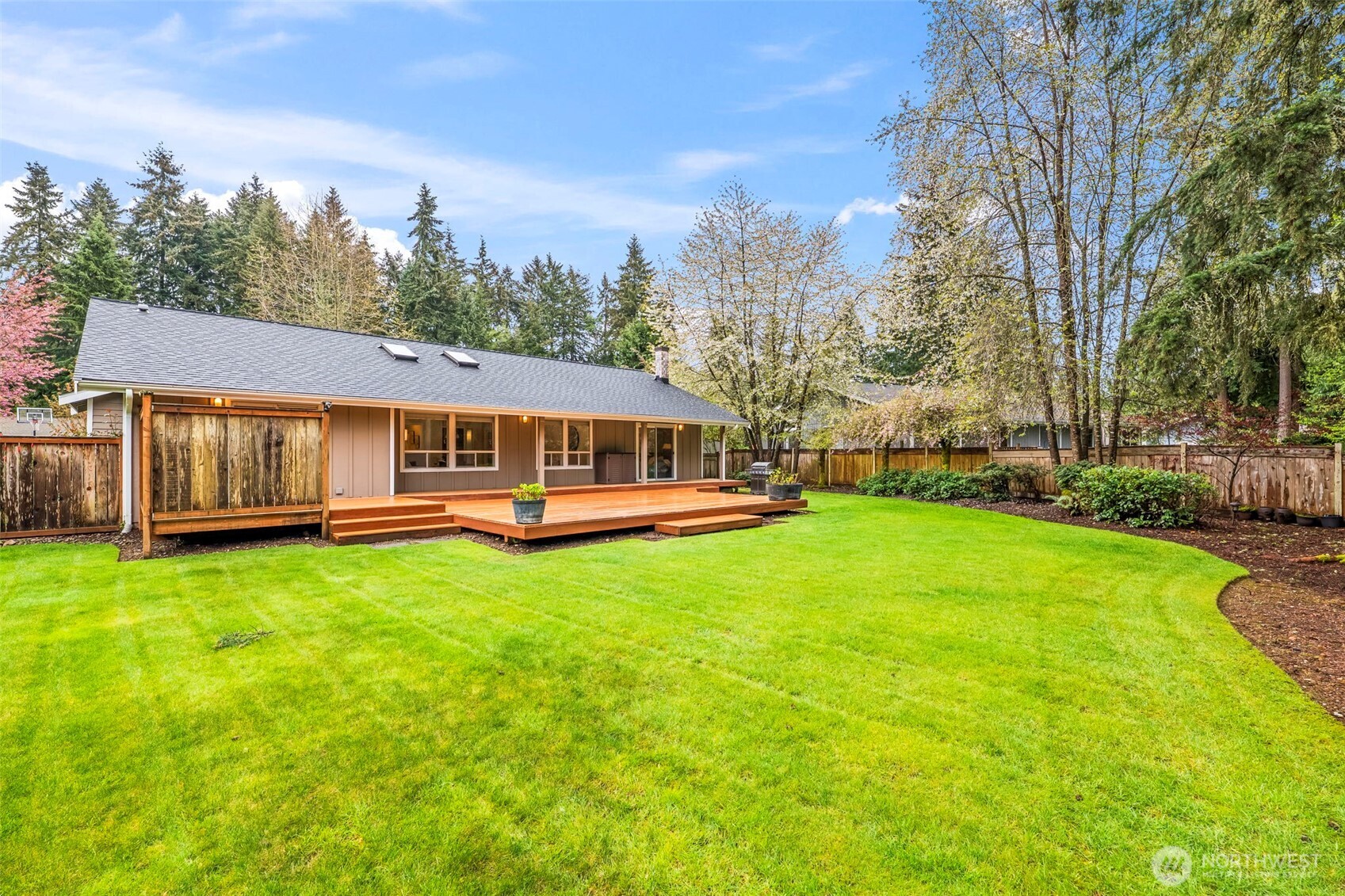 11402 40th Avenue Ct NW, Gig Harbor, WA 98332