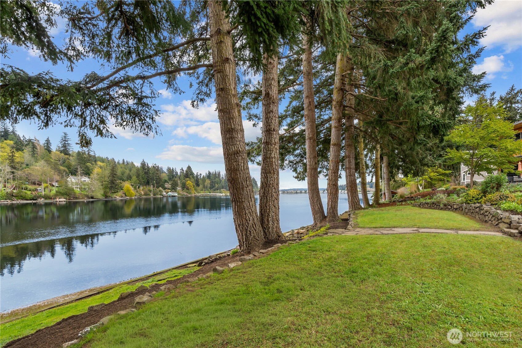 6810 NE Wood Bay Lane , Poulsbo, WA 98370