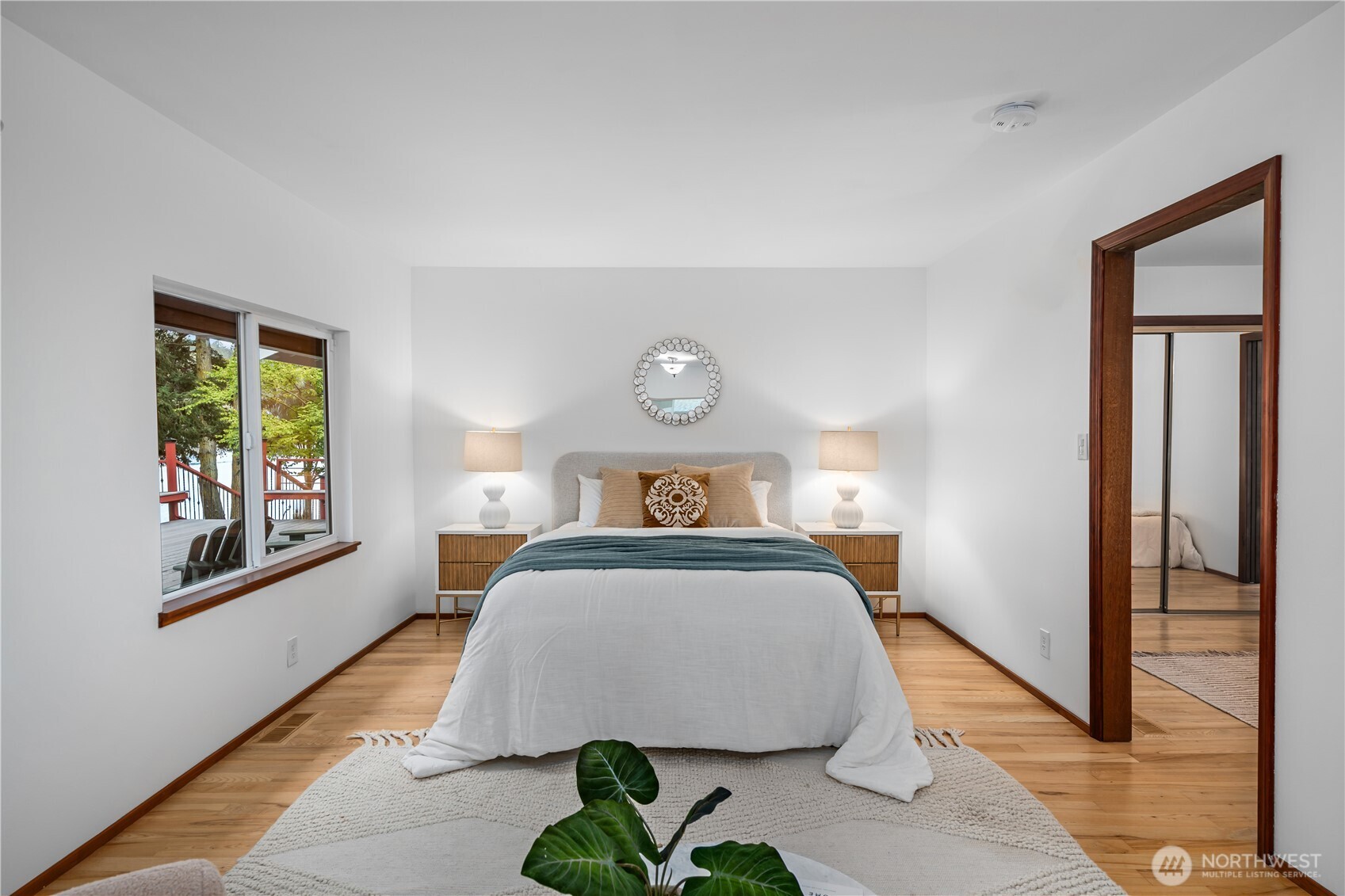 6810 NE Wood Bay Lane , Poulsbo, WA 98370