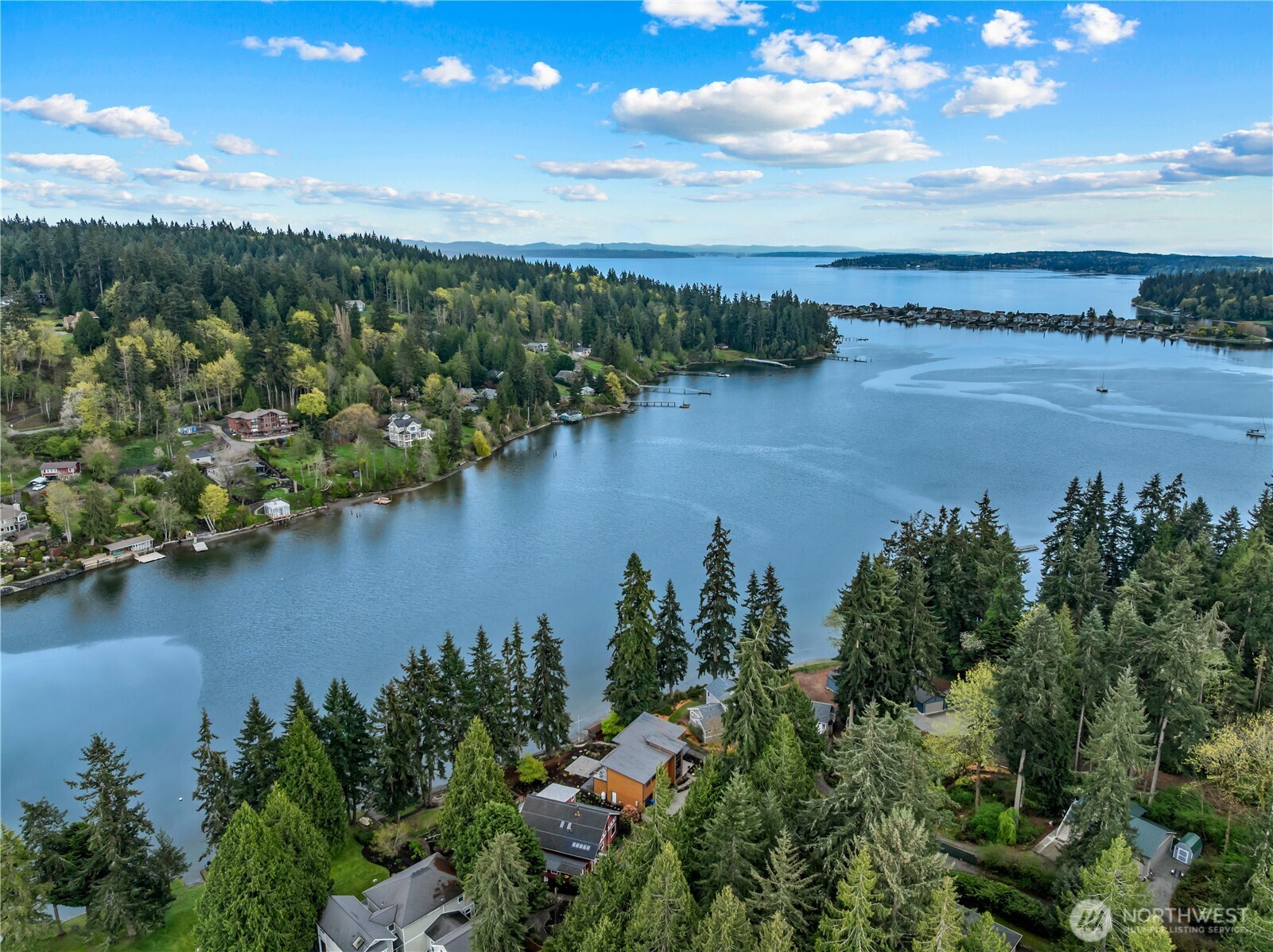 6810 NE Wood Bay Lane , Poulsbo, WA 98370