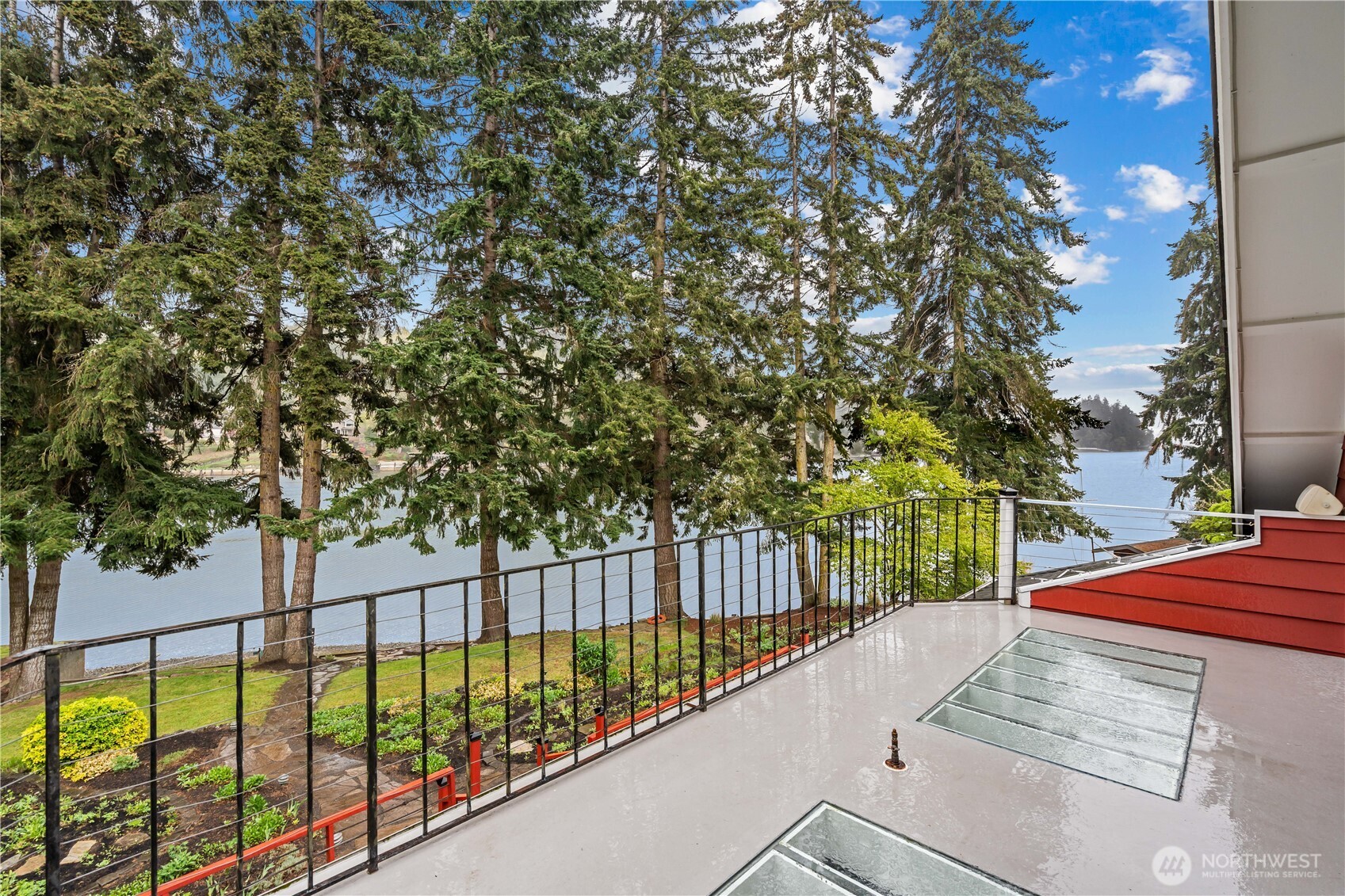 6810 NE Wood Bay Lane , Poulsbo, WA 98370