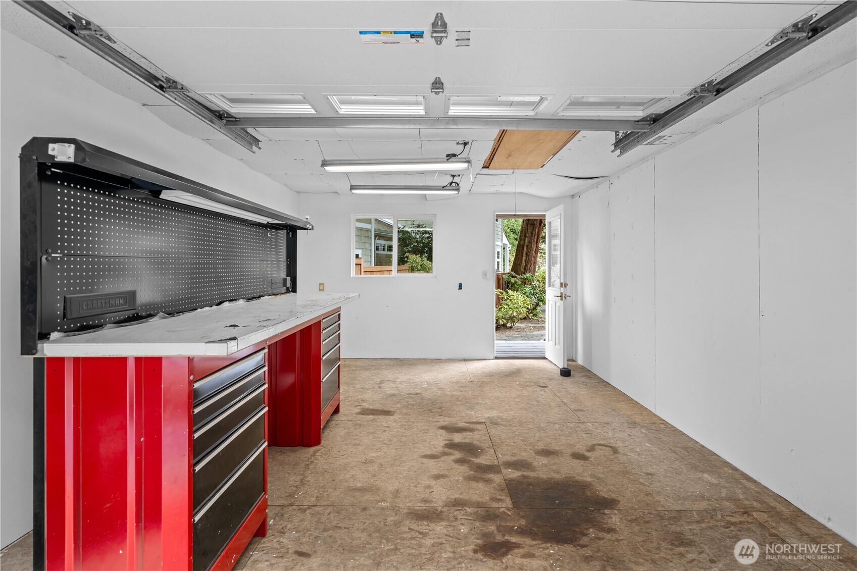 6810 NE Wood Bay Lane , Poulsbo, WA 98370