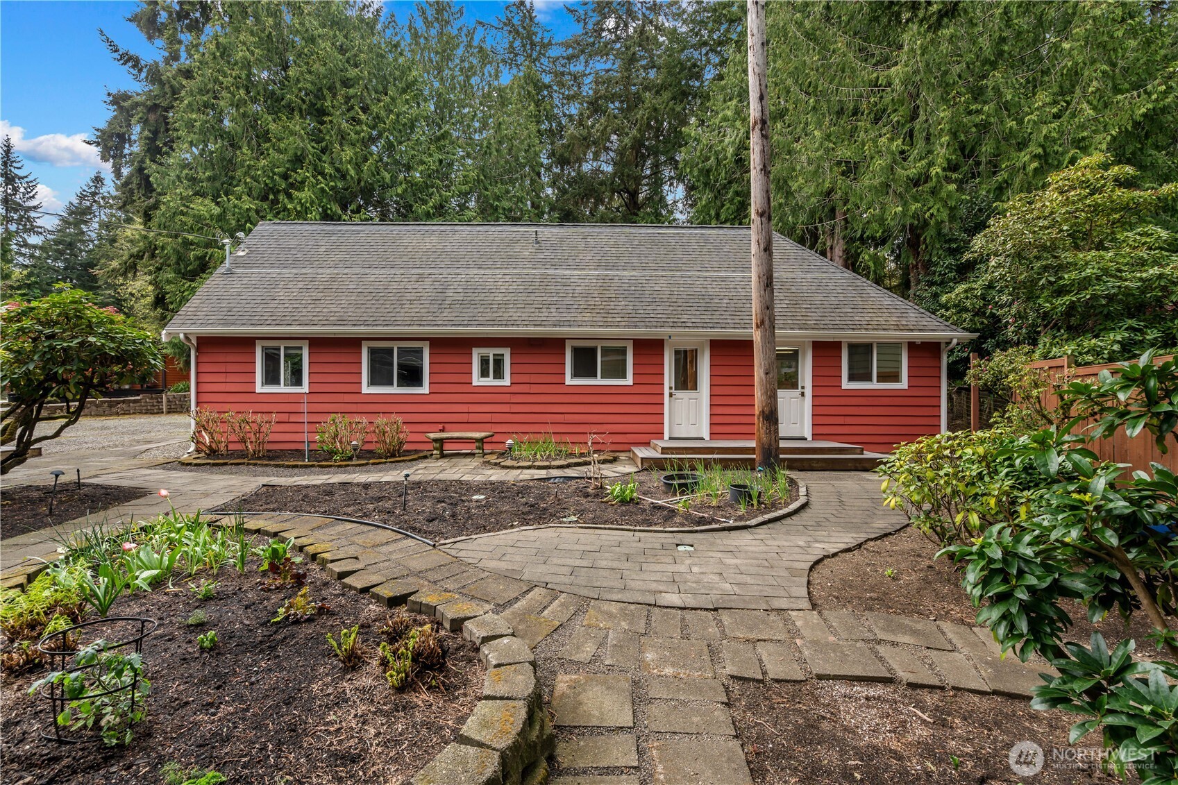 6810 NE Wood Bay Lane , Poulsbo, WA 98370
