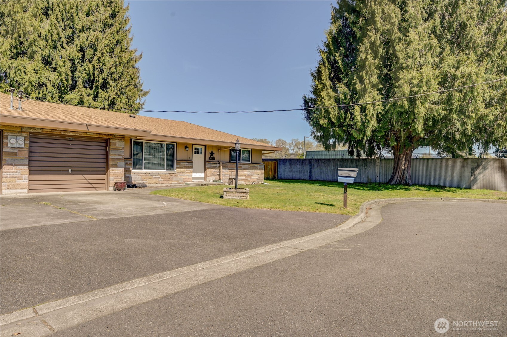 2023 -2021 14th Avenue NW, Puyallup, WA 98371