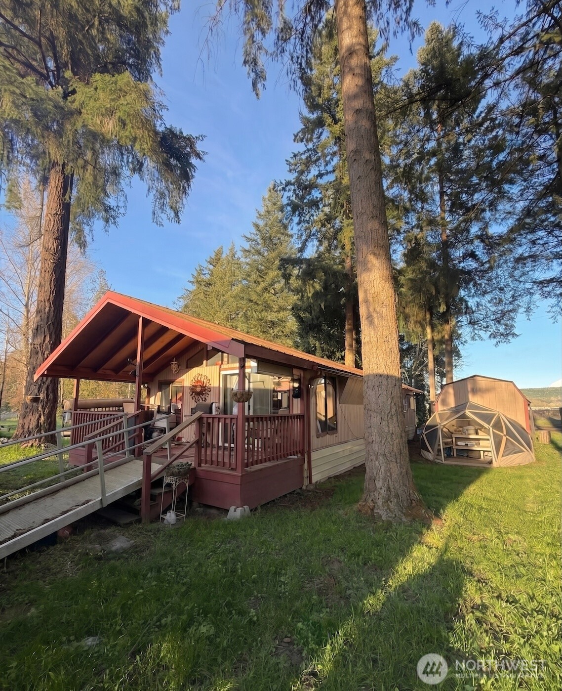 41818 40th Avenue Ct S, Roy, WA 98580
