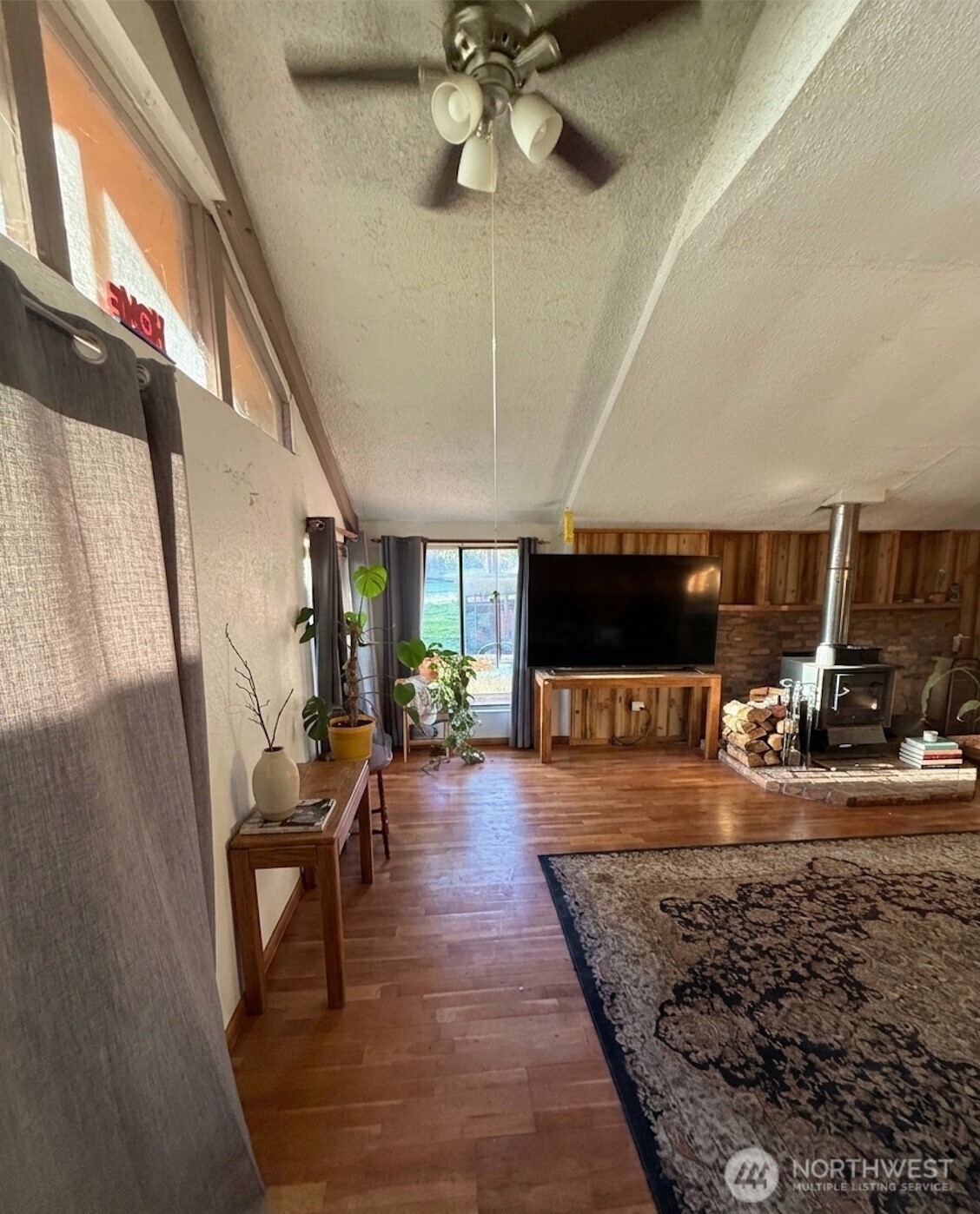 41818 40th Avenue Ct S, Roy, WA 98580