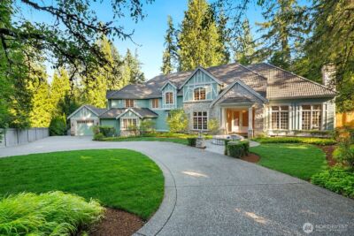 13695 NE 32nd Place , Bellevue, WA 98005