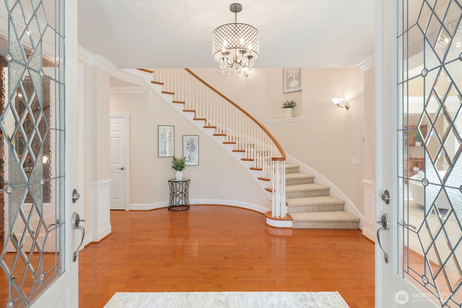 13695 NE 32nd Place , Bellevue, WA 98005
