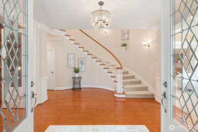 13695 NE 32nd Place , Bellevue, WA 98005 - Photo 2