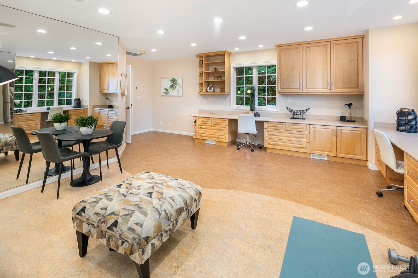 13695 NE 32nd Place , Bellevue, WA 98005