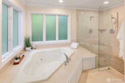 13695 NE 32nd Place , Bellevue, WA 98005 - Photo 27