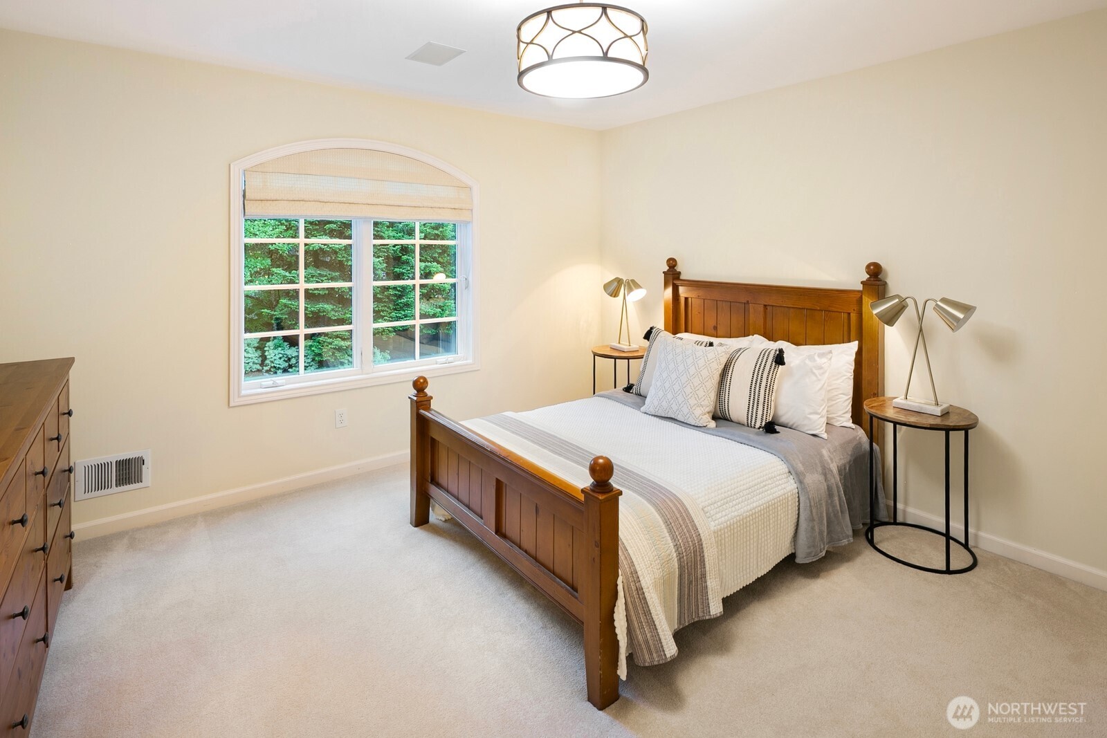 13695 NE 32nd Place , Bellevue, WA 98005