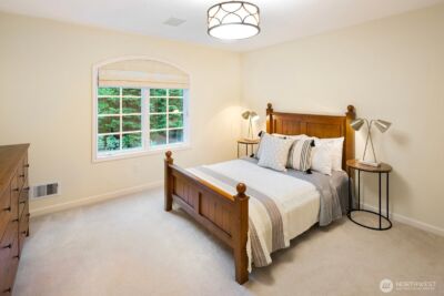 13695 NE 32nd Place , Bellevue, WA 98005 - Photo 28