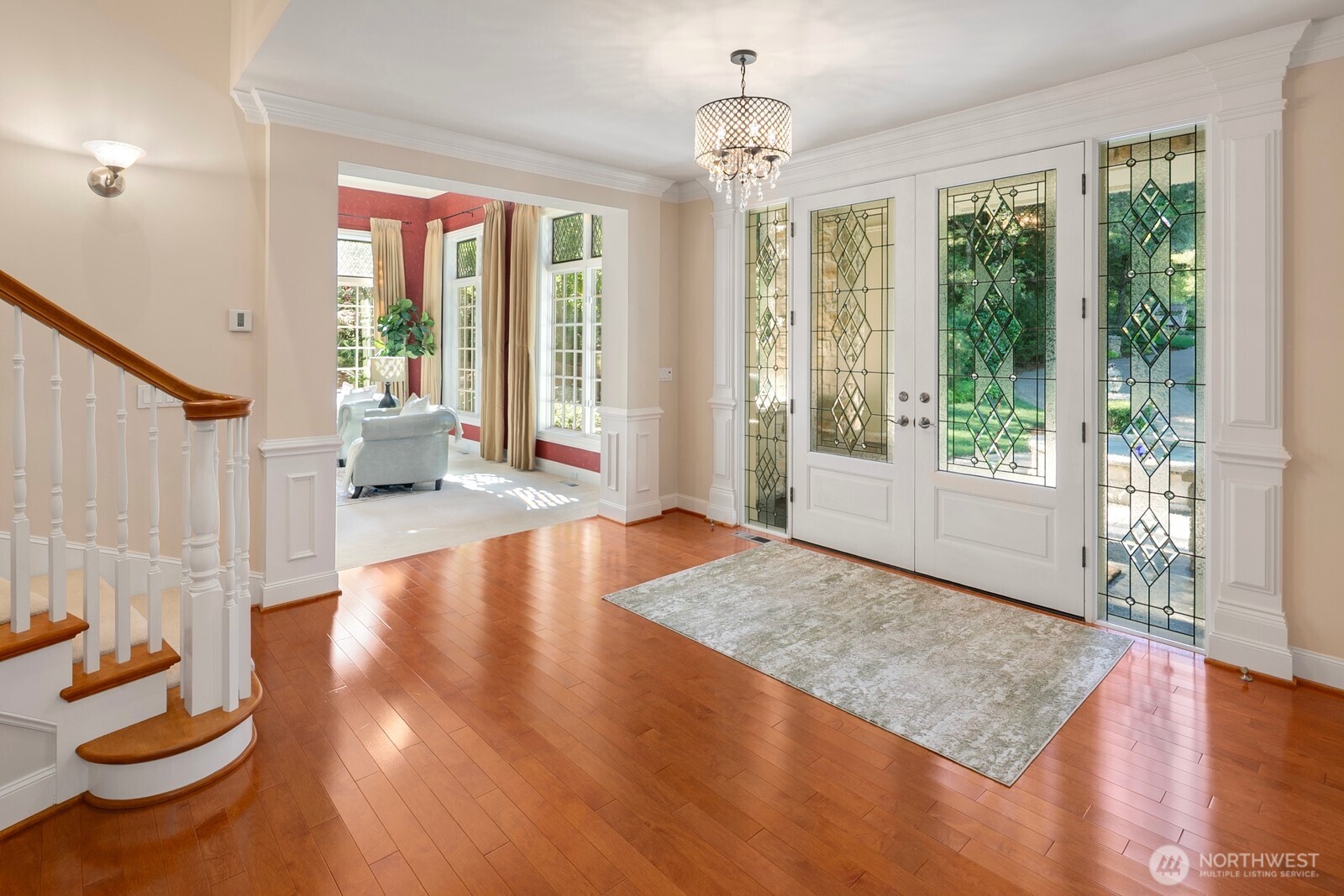 13695 NE 32nd Place , Bellevue, WA 98005