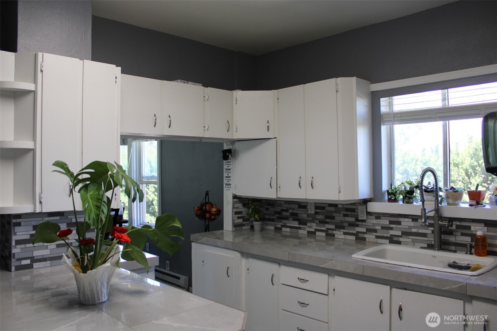 1415 Cherry St , Oroville, WA 98844