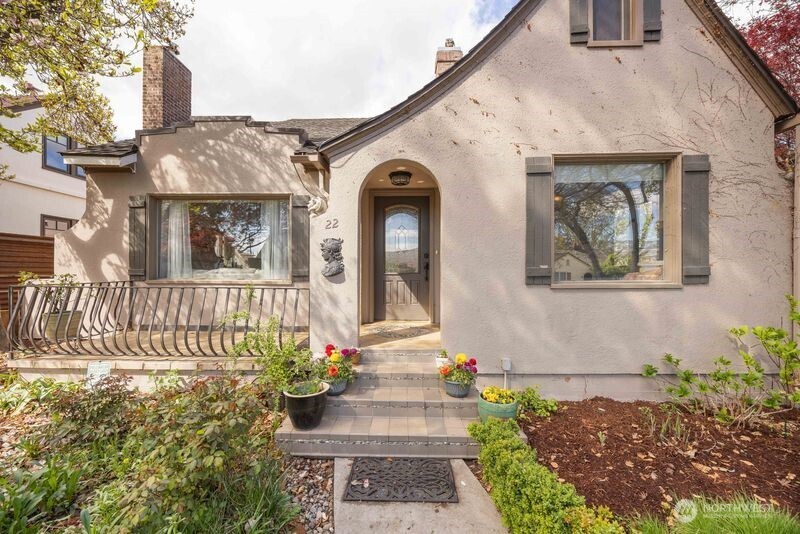 22 N Franklin Avenue , Wenatchee, WA 98801