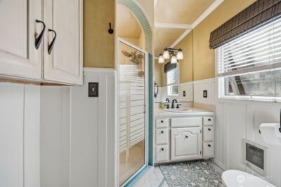 22 N Franklin Avenue , Wenatchee, WA 98801 - Photo 23