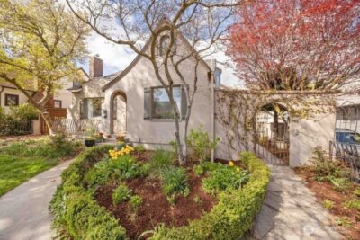 22 N Franklin Avenue , Wenatchee, WA 98801 - Photo 3