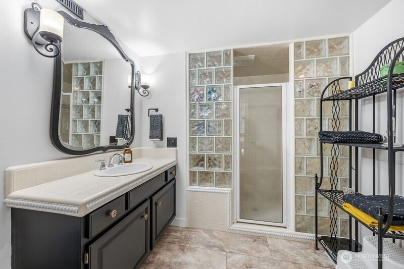 22 N Franklin Avenue , Wenatchee, WA 98801
