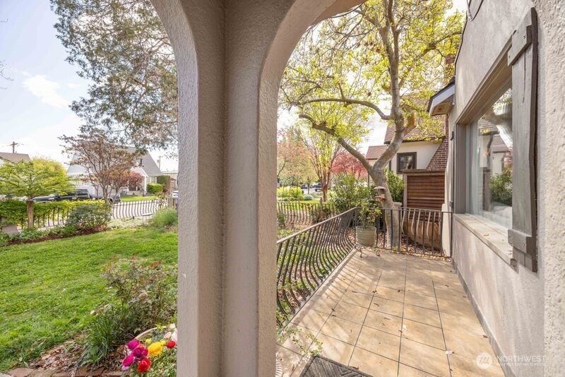 22 N Franklin Avenue , Wenatchee, WA 98801