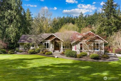 4727 NE Rova Road , Poulsbo, WA 98370