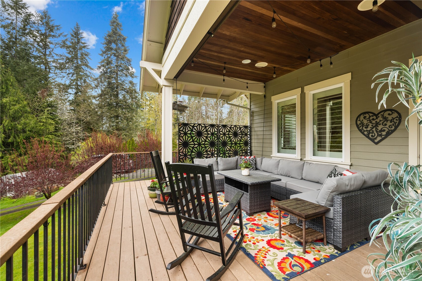 4727 NE Rova Road , Poulsbo, WA 98370