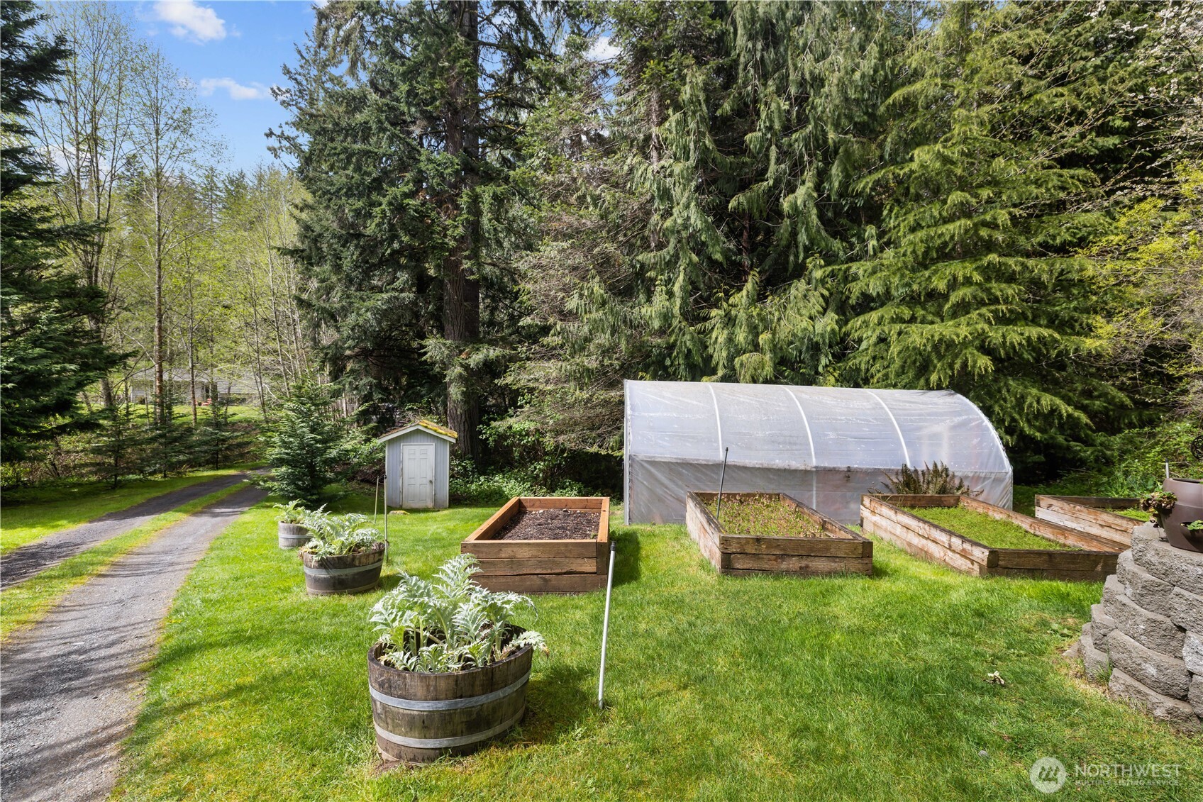 4727 NE Rova Road , Poulsbo, WA 98370