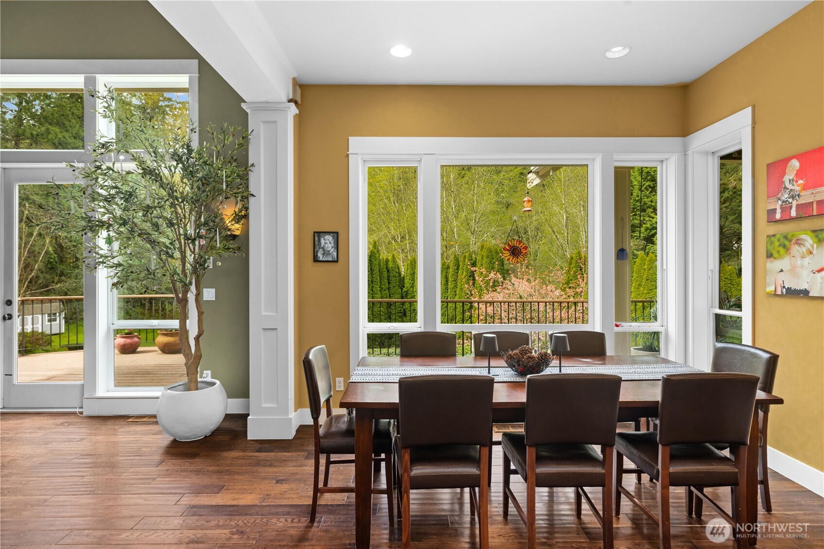 4727 NE Rova Road , Poulsbo, WA 98370