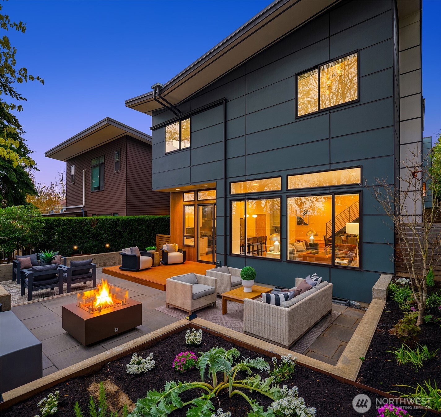 305 24th Avenue E, Seattle, WA 98112