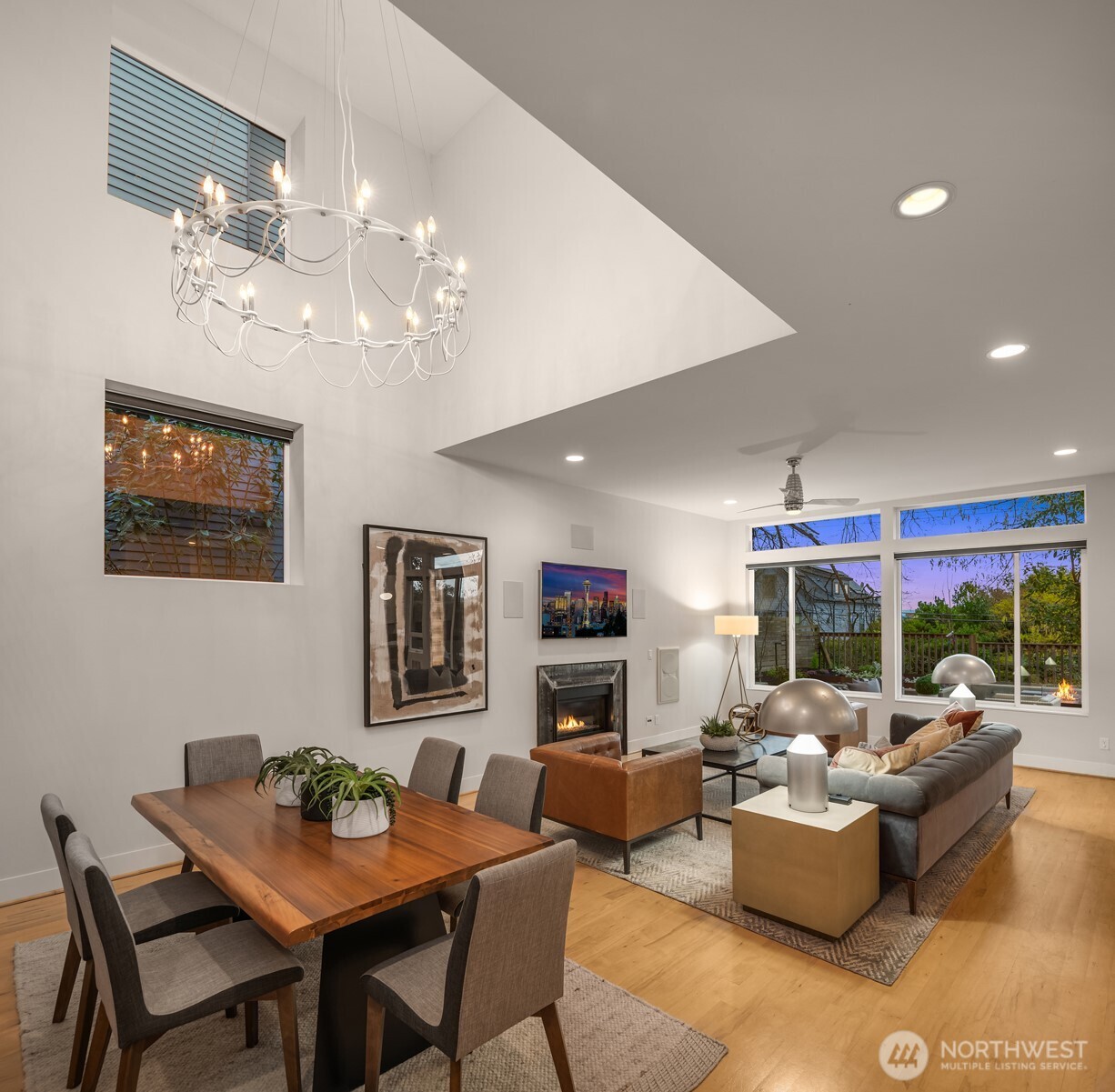 305 24th Avenue E, Seattle, WA 98112