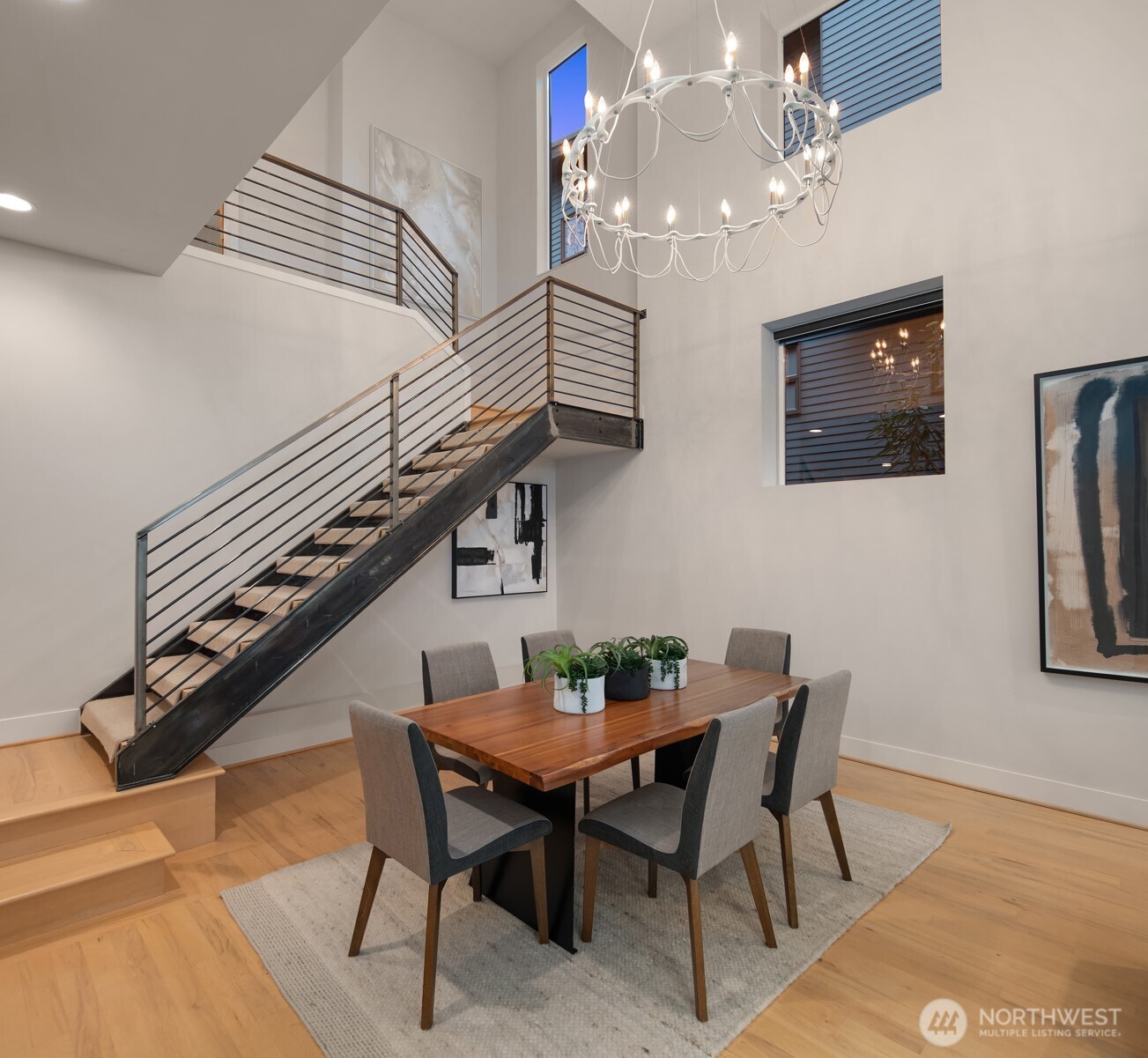 305 24th Avenue E, Seattle, WA 98112