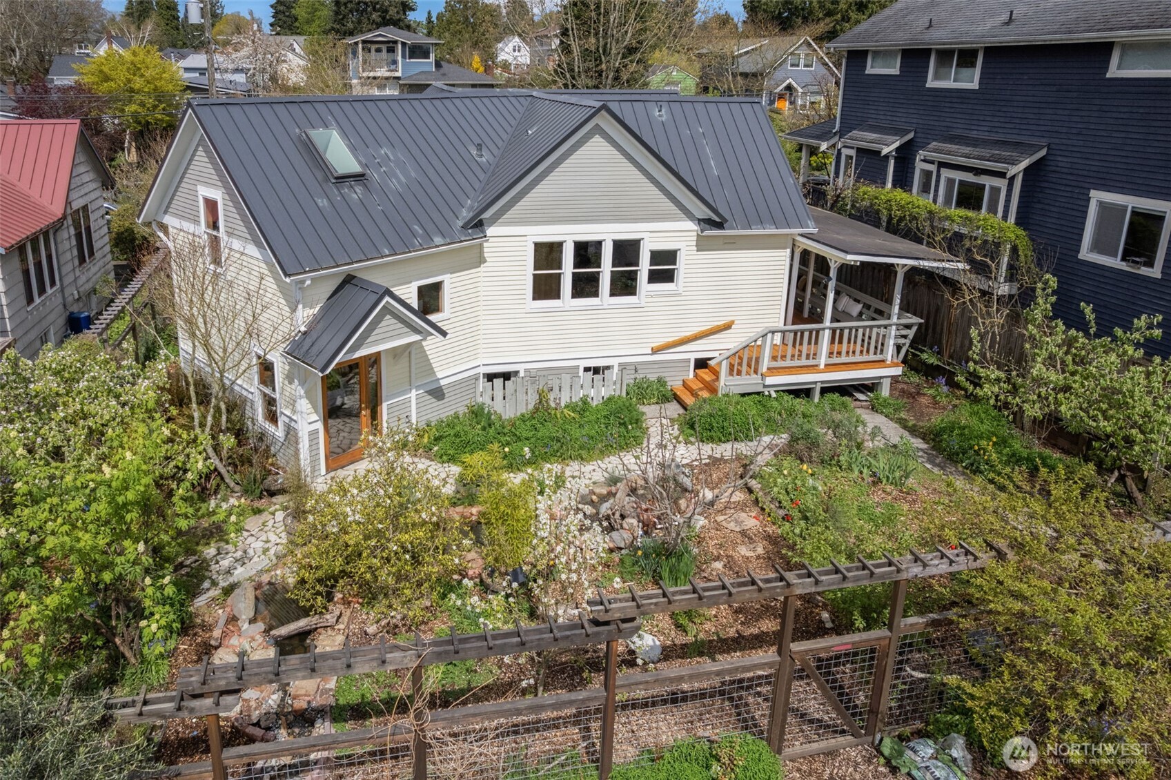 717 N 73rd Street , Seattle, WA 98103