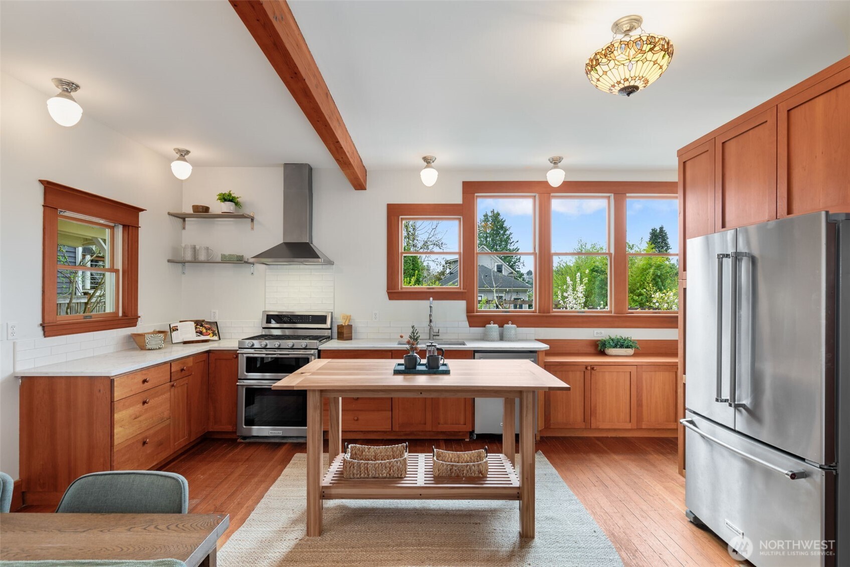 717 N 73rd Street , Seattle, WA 98103
