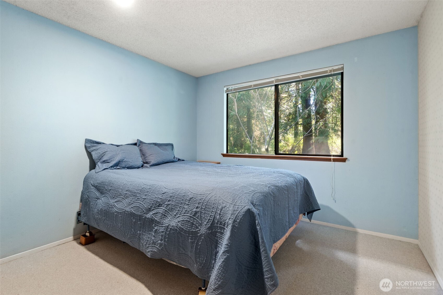 5496 NE Laura Loop , Poulsbo, WA 98370