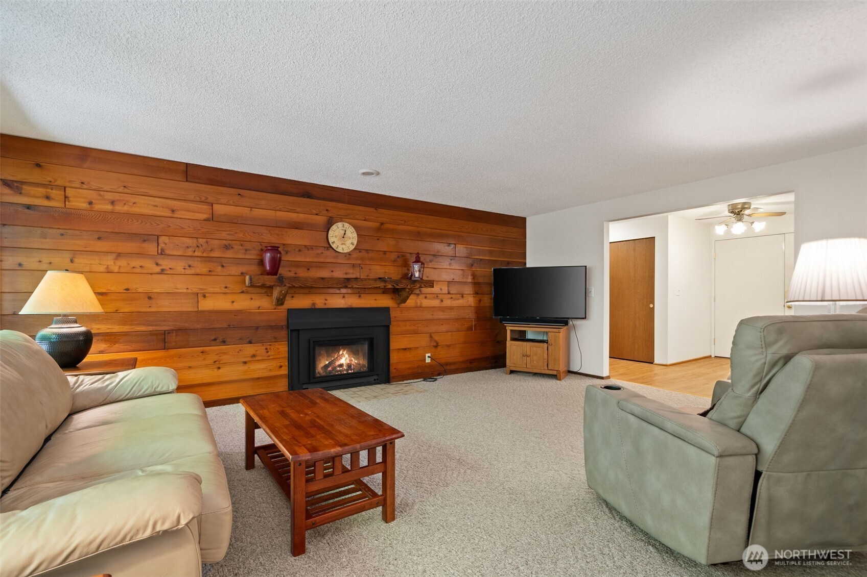 5496 NE Laura Loop , Poulsbo, WA 98370