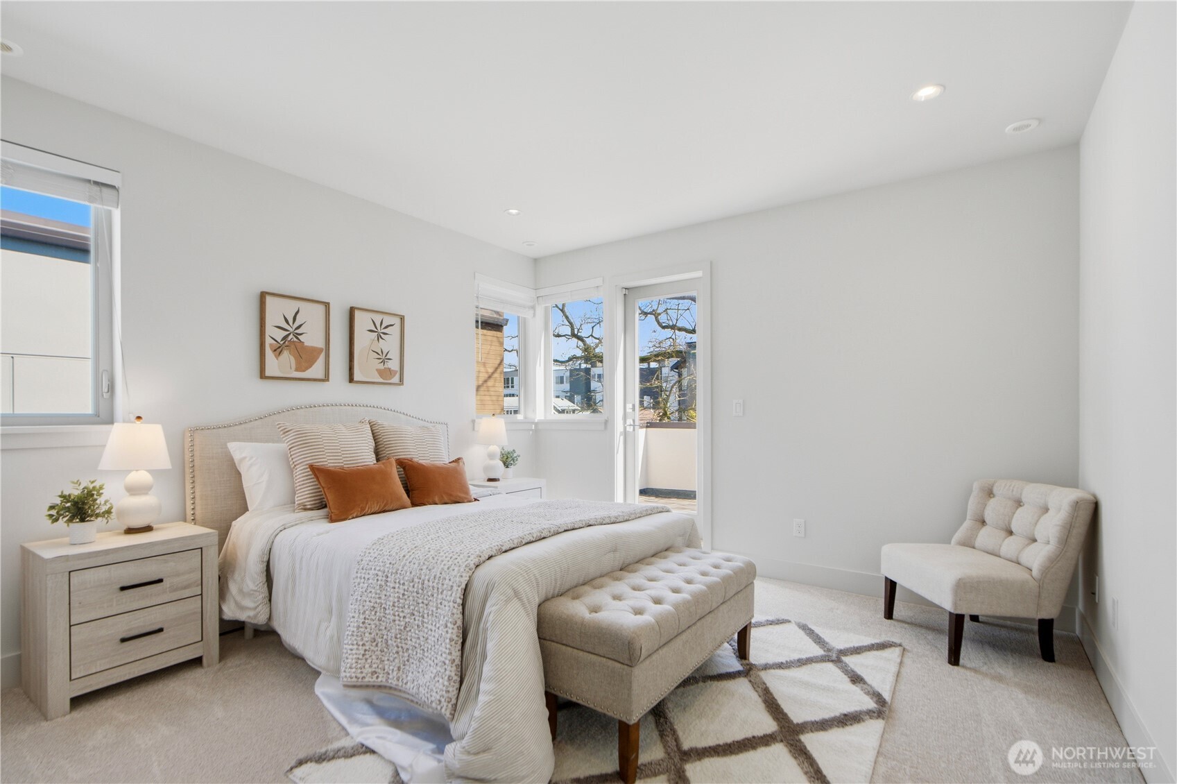 7729 16th Avenue NW, Seattle, WA 98117
