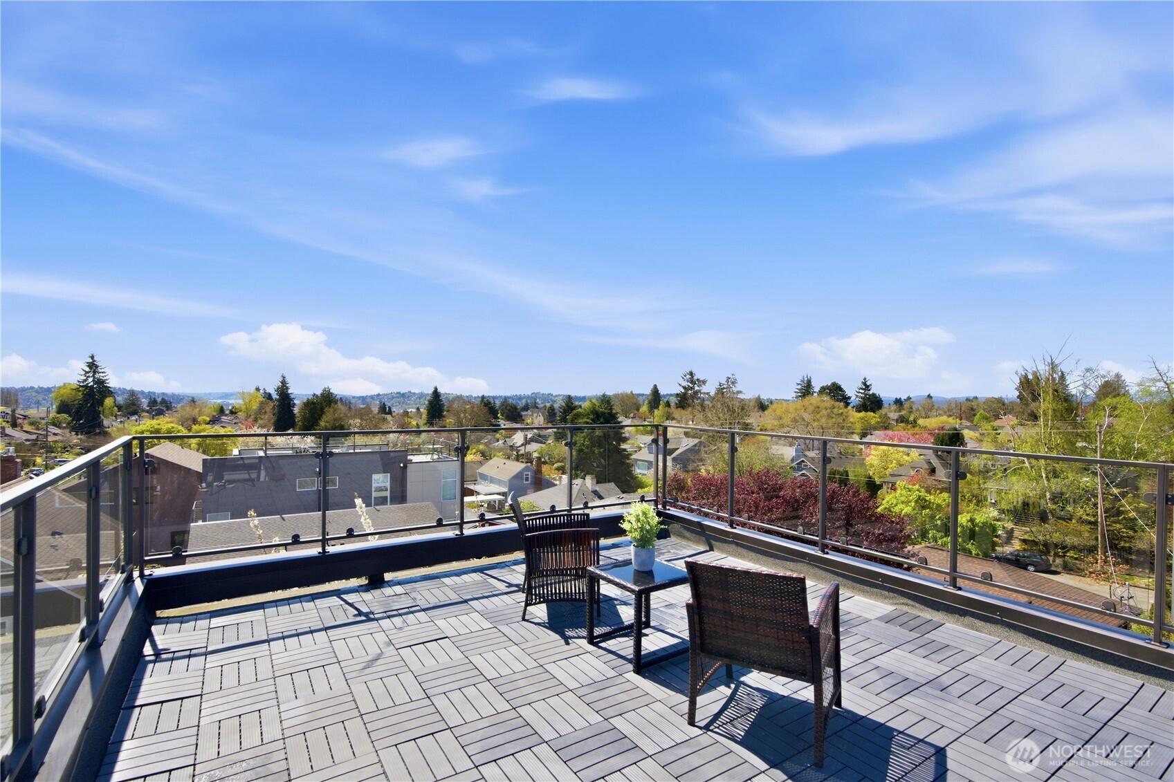 7729 16th Avenue NW, Seattle, WA 98117