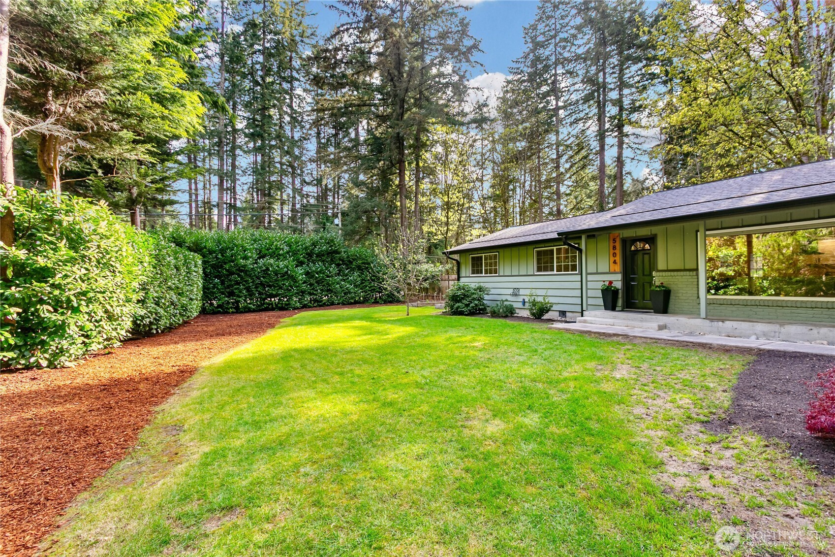 5804 51st Avenue NW, Gig Harbor, WA 98335