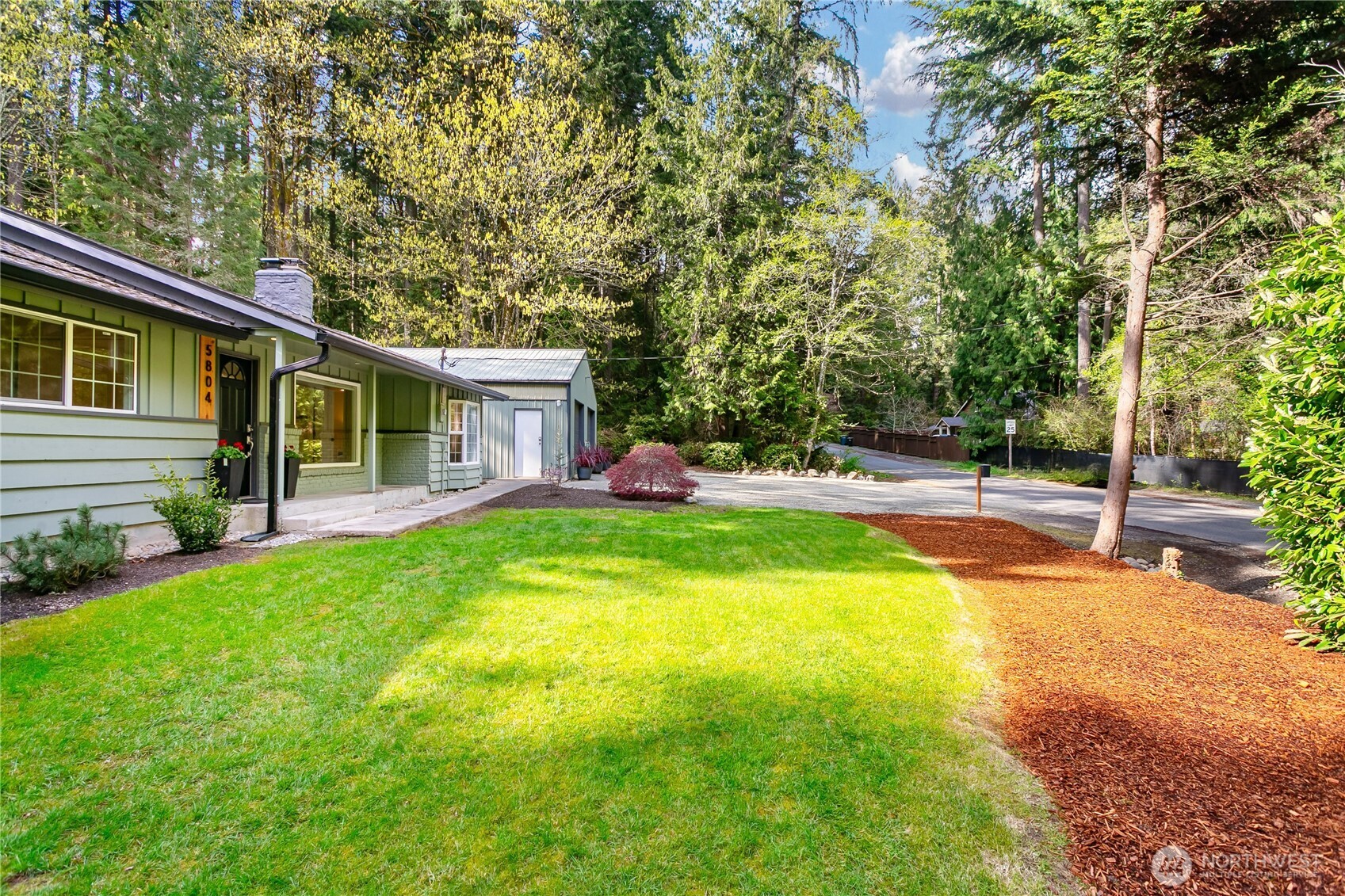 5804 51st Avenue NW, Gig Harbor, WA 98335