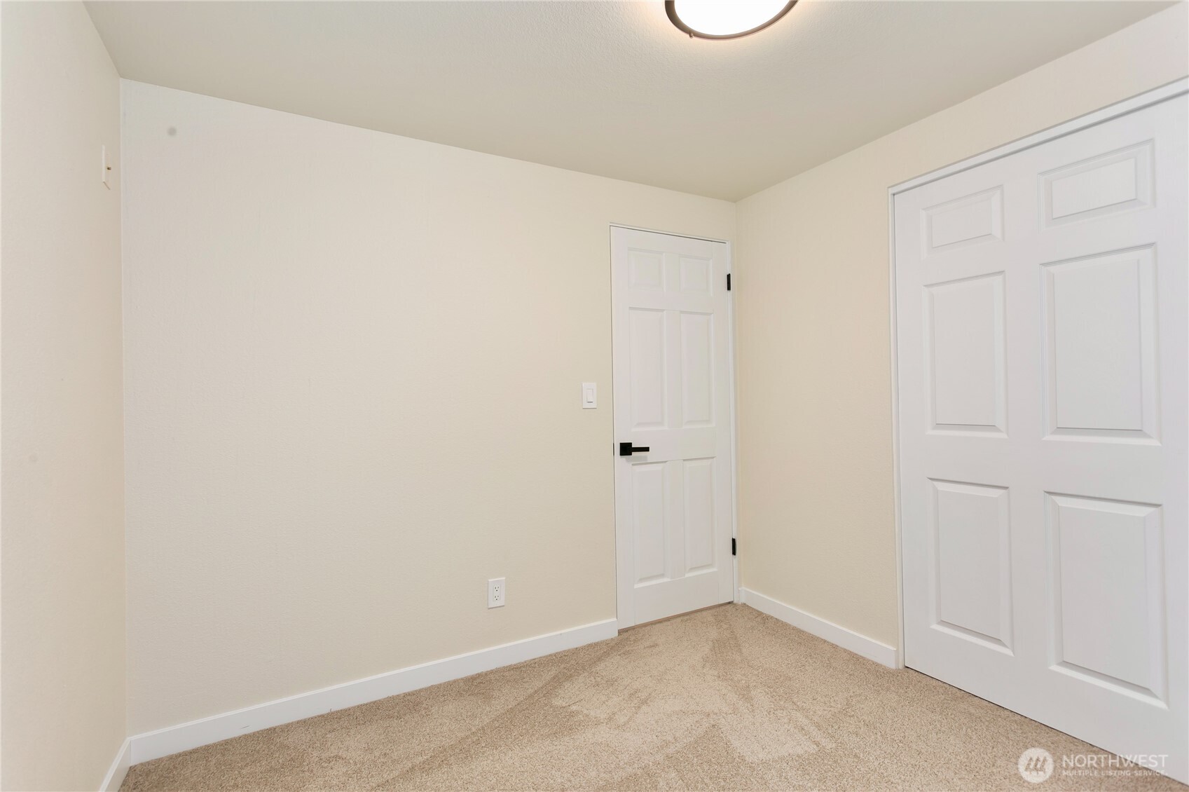 5804 51st Avenue NW, Gig Harbor, WA 98335