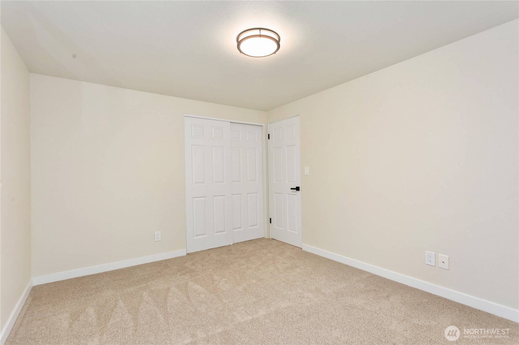 5804 51st Avenue NW, Gig Harbor, WA 98335