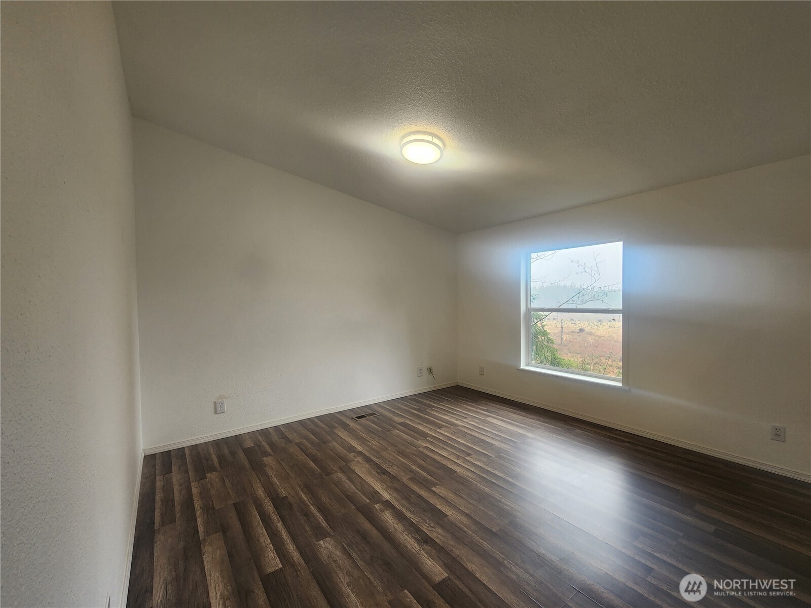 80 W Satsop Drive , Elma, WA 98541