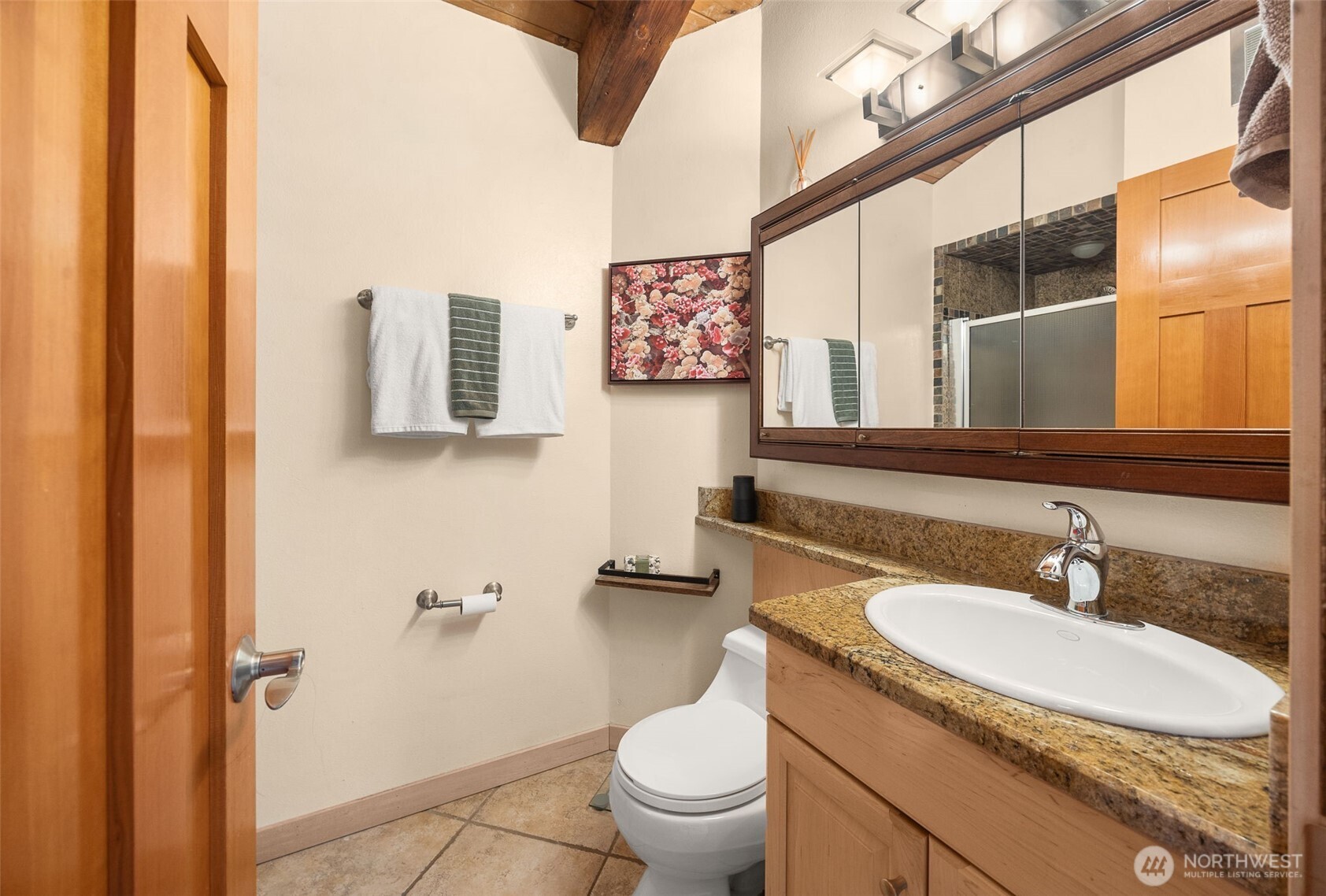 4775 NE 203rd Street , Lake Forest Park, WA 98155