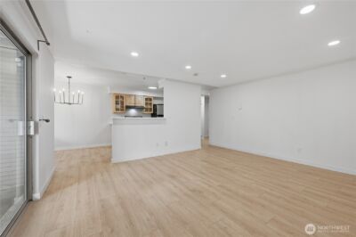 17203 NE 45th St #43, Redmond, WA 98052 - Photo 10